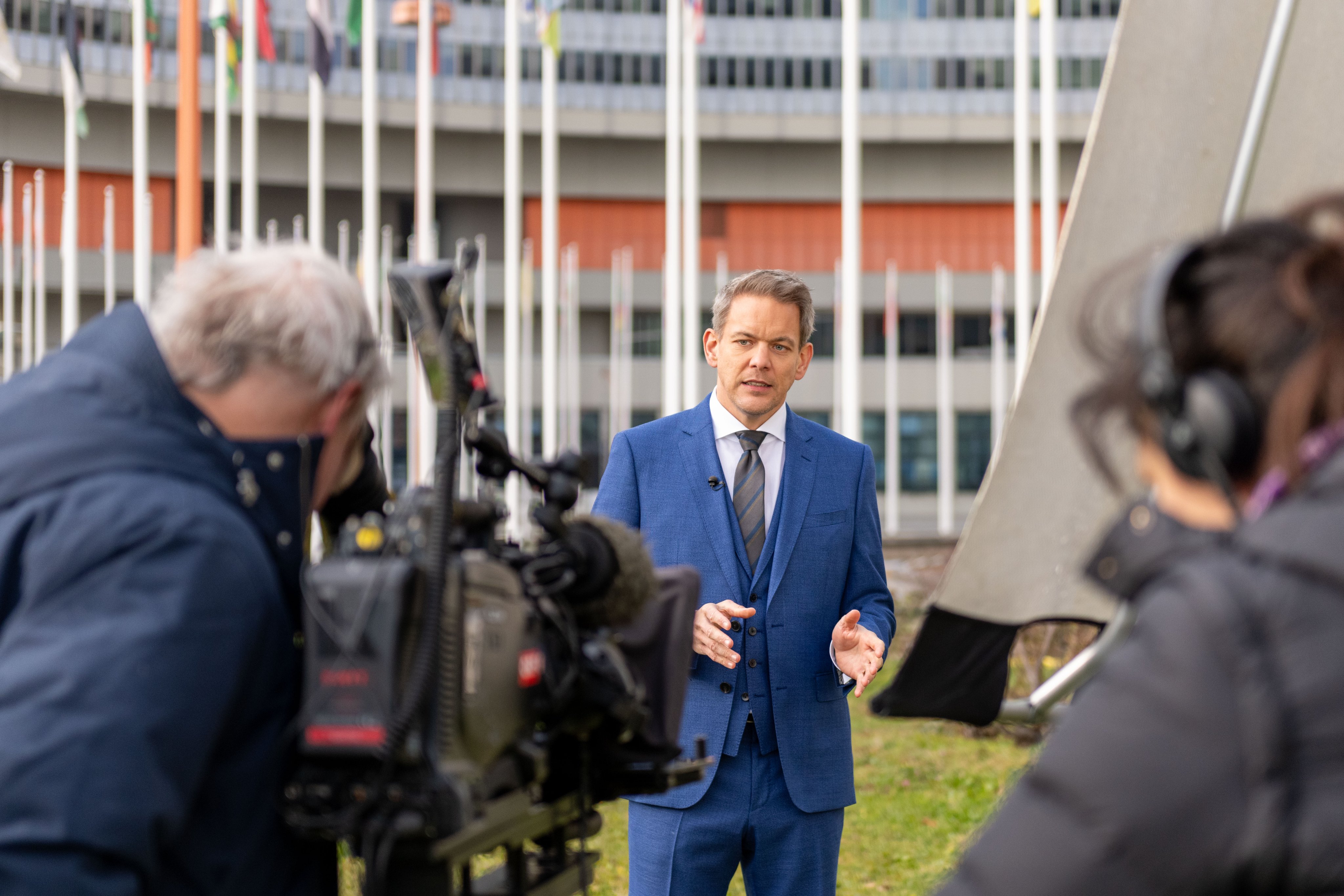 <span class="ui-provider a b c d e f g h i j k l m n o p q r s t u v w x y z ab ac ae af ag ah ai aj ak">Martin Thür of the Austrian national public broadcaster ORF filming ZIB History on 75 years of human rights at the Vienna International Centre in 2023</span> <span class="ui-provider a b c d e f g h i j k l m n o p q r s t u v w x y z ab ac ae af ag ah ai aj ak">Martin Thür of the Austrian national public broadcaster ORF filming ZIB History on 75 years of human rights at the Vienna International Centre in 2023</span>